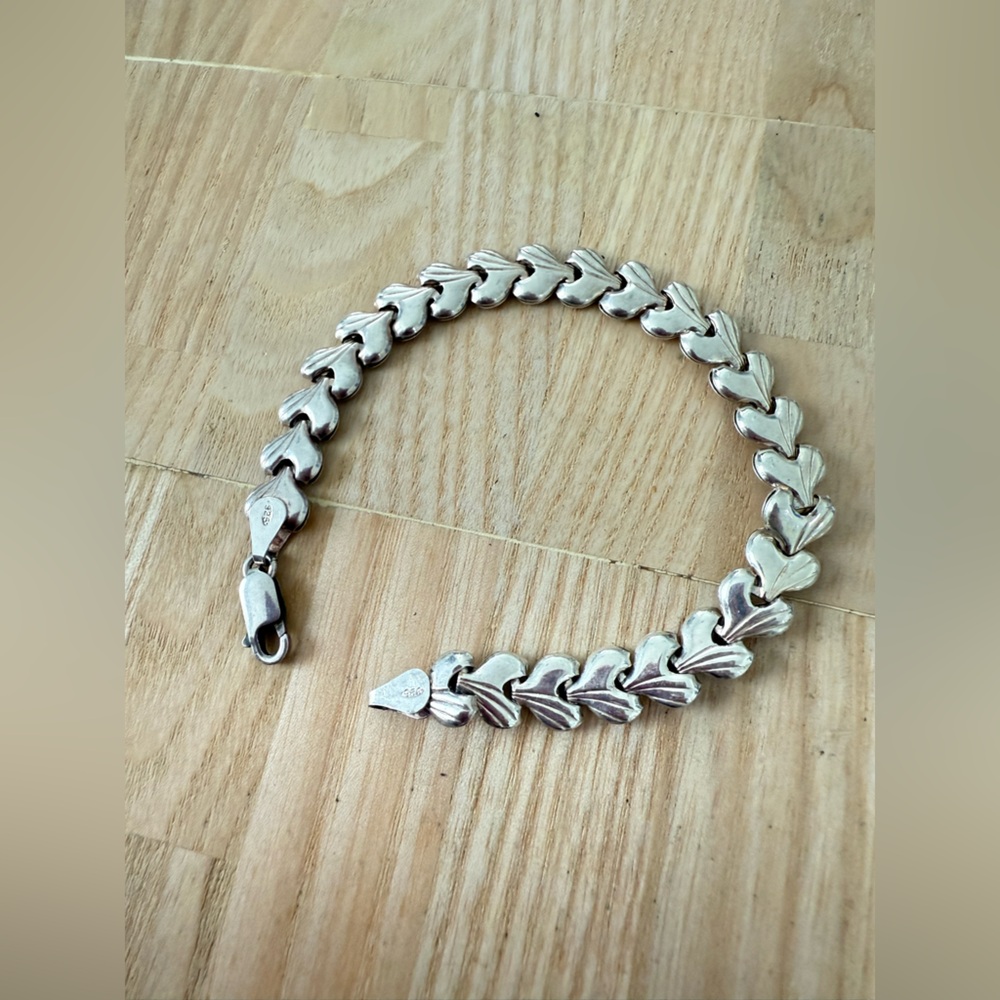 Italy 925 Sterling silver cascading heart link bracelet